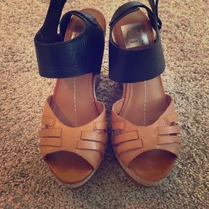 Dolce Vita Tan and Black platform wedges